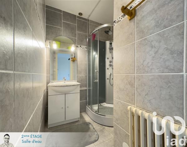 Immeuble à vendre 110 m² Aubin