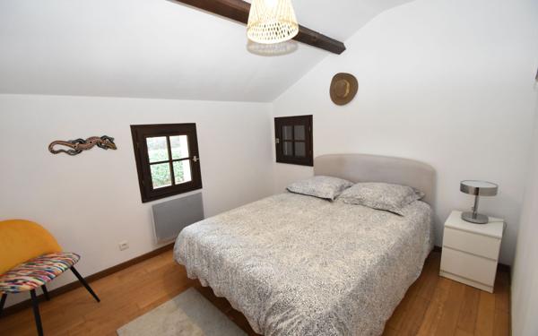 Maison à vendre    5 pièces •  Bahus-Soubiran