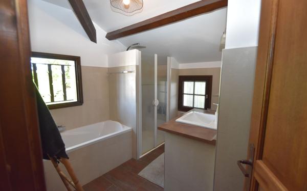 Maison à vendre    5 pièces •  Bahus-Soubiran