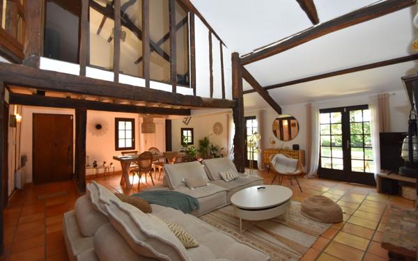 Maison à vendre    5 pièces •  Bahus-Soubiran