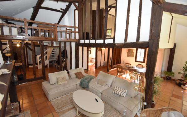 Maison à vendre    5 pièces •  Bahus-Soubiran