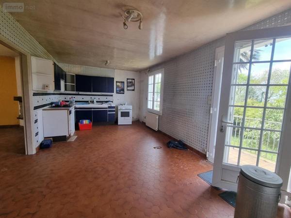 Maison à vendre à Locronan dans le Finistère (29180), ref : 29127-1201