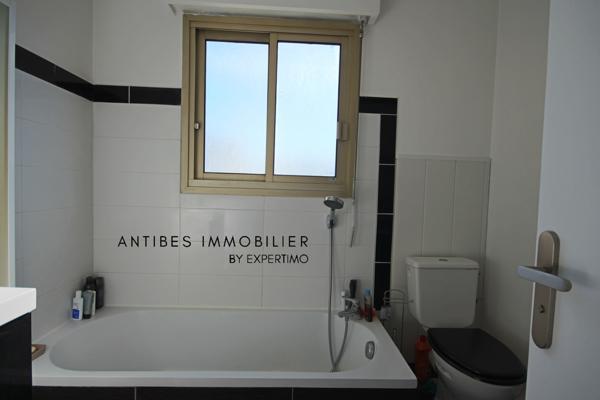 Saint-Laurent-du-Var (06700) Saint Laurent du Var , les émeraudes - Studio 27 m² avec balcon et piscine