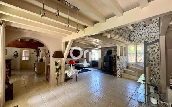 Maison à vendre    8 pièces •  Les Mathes
