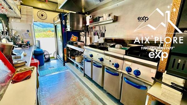 Vente murs + Fonds de commerce Restauration/Snack Saint-Pierre-De-Belleville