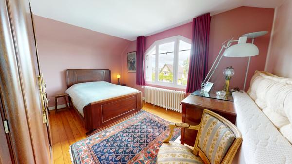 RIVE GAUCHE - Maison 7 pièces avec beau jardin