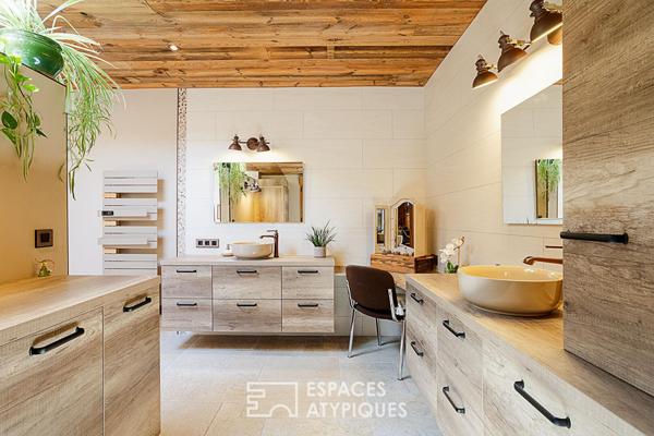 Elégant chalet et son écrin boisé aux portes de Genève