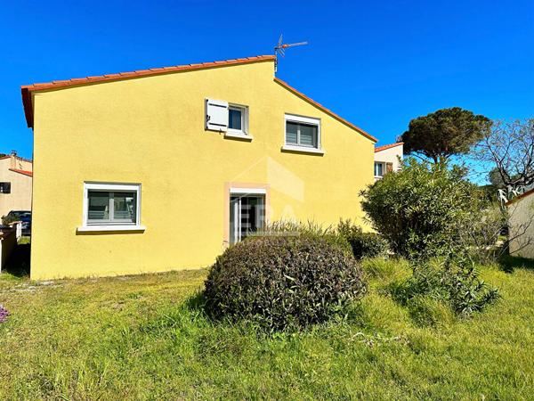 À vendre à Le Barcarès : Maison 106 m2, 3 chambres avec vue sur l'étang
