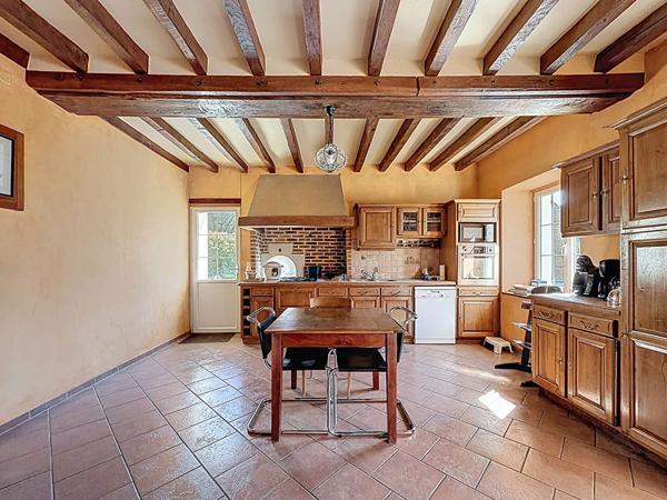 Ensemble immobilier - Verrières En Anjou 8 pièces - 224 m2