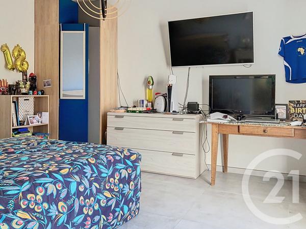 Maison à vendre  6 pièces - 145 m2 ECHILLAIS - 17