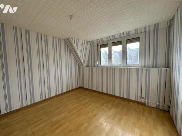 Maison 3 chambres jardin garage a conforter