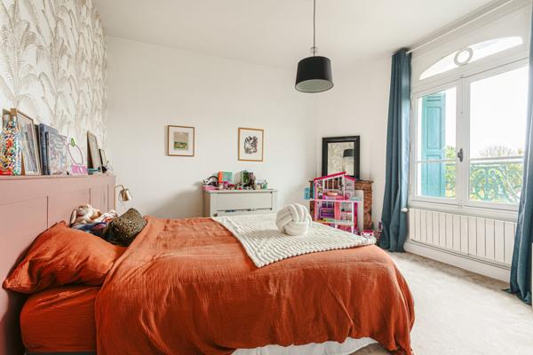 Villa balnéaire 1930 dans le Triangle d’Or