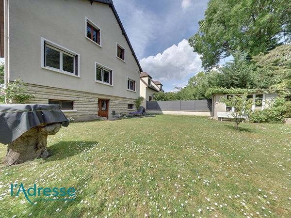Maison 170 m², 5 chambres + 1 Bureau+ sous sol