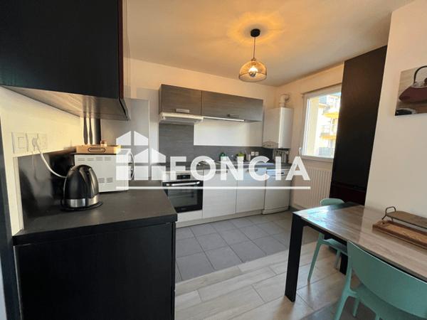 Location Appartement meublé 2 pièces 49.95 m² - 4 PLACE KARINE RUBY Evreux 27000