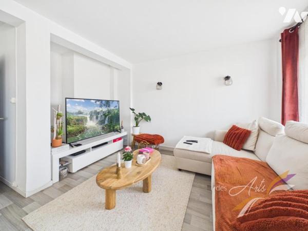 Appartement en parfait état - Vue dégagée 