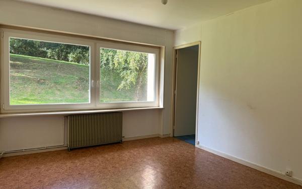 Appartement à vendre    3 pièces •  Eu