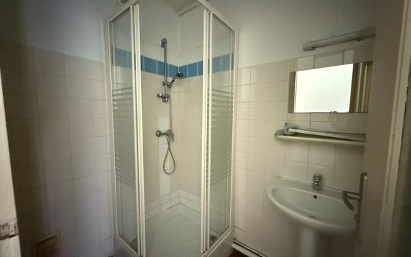 Appartement à vendre    3 pièces •  Eu