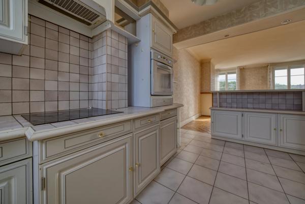 Appartement 4 pièces - 103 m² Exclusivité efficity