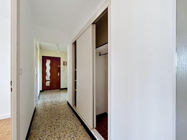 Appartement Aix-les-Bains 4 pièces 72,84 m² ( Carrez ) - Proche gare et centre-ville