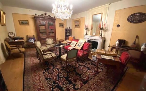 Maison à vendre    8 pièces •  Cozes