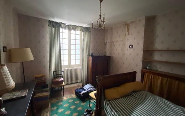 Maison à vendre    8 pièces •  Cozes