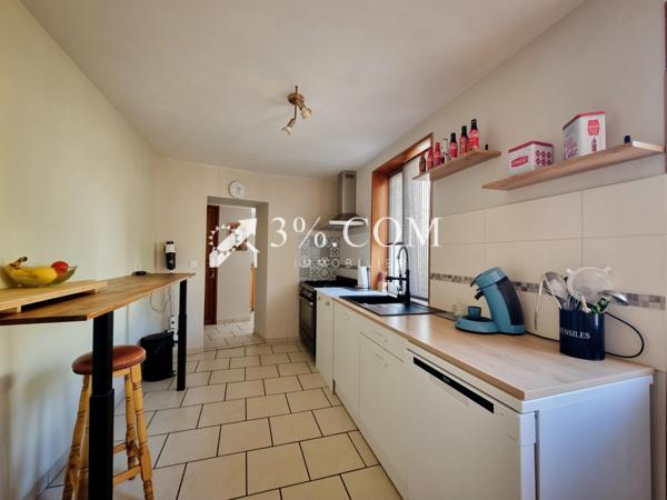 Maison 6 pièce(s) 3 chambre(s) 157 m²