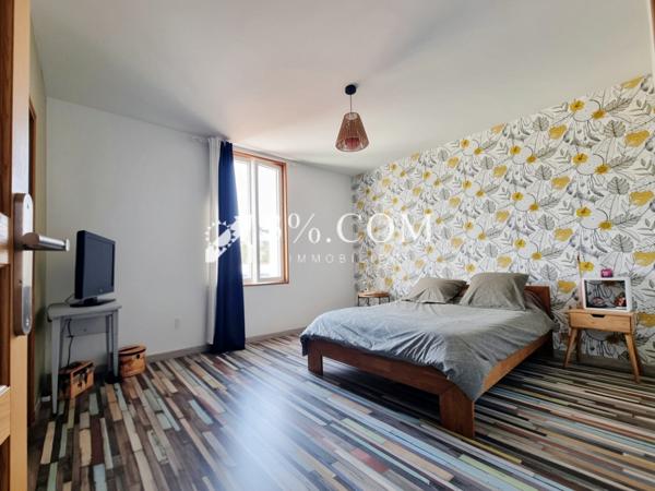 Maison 6 pièce(s) 3 chambre(s) 157 m²