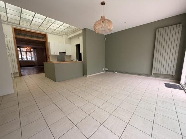 Maison mitoyenne 1 côté Marcq-en-Baroeul 157 m²