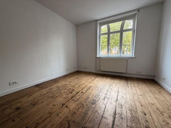 Maison mitoyenne 1 côté Marcq-en-Baroeul 157 m²