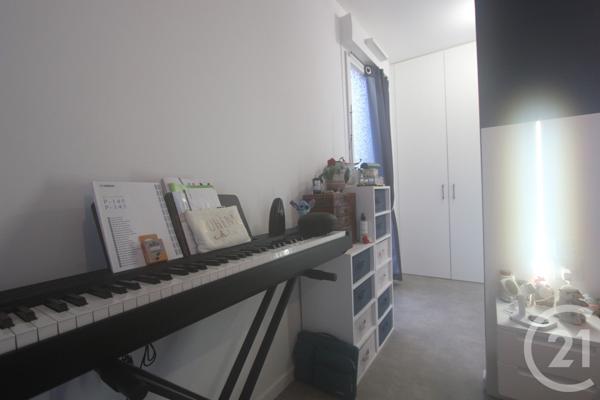Appartement T4 à vendre  4 pièces - 100,27 m2 MONTLHERY - 91