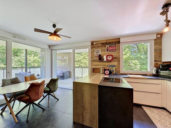 T4 récent avec grande terrasse de 30 m2