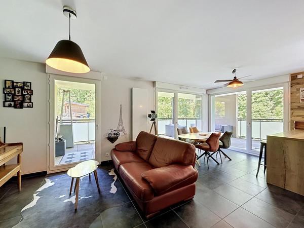 T4 récent avec grande terrasse de 30 m2
