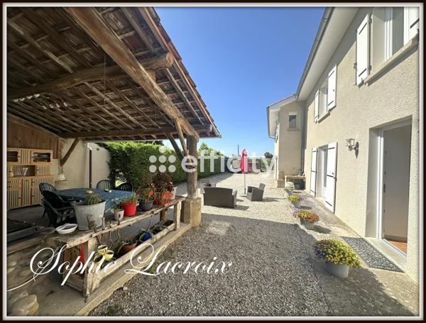 Maison 6 pièces - 212 m²