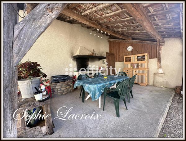 Maison 6 pièces - 212 m²