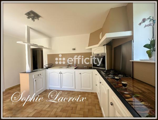 Maison 6 pièces - 212 m²