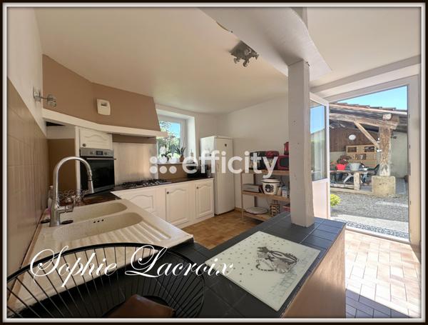 Maison 6 pièces - 212 m²