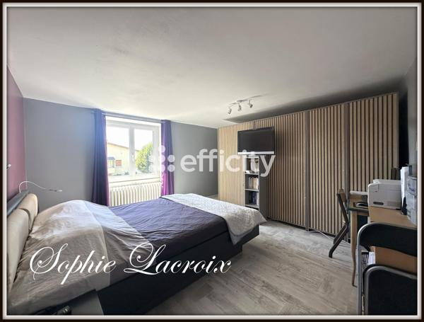 Maison 6 pièces - 212 m²