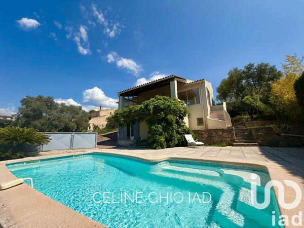 Maison à vendre 6 pièces 155 m² Le Castellet