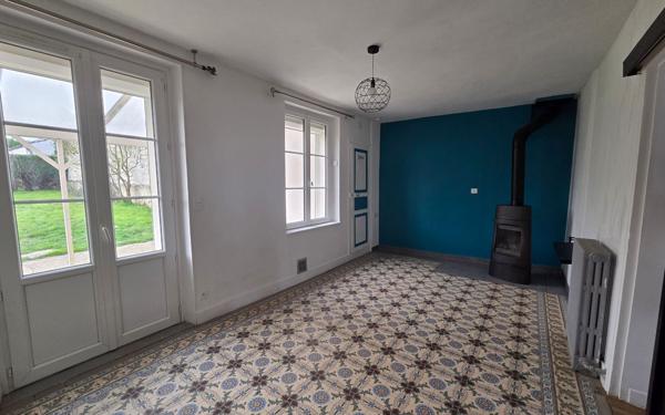 Maison à louer    4 pièces •  Chierry