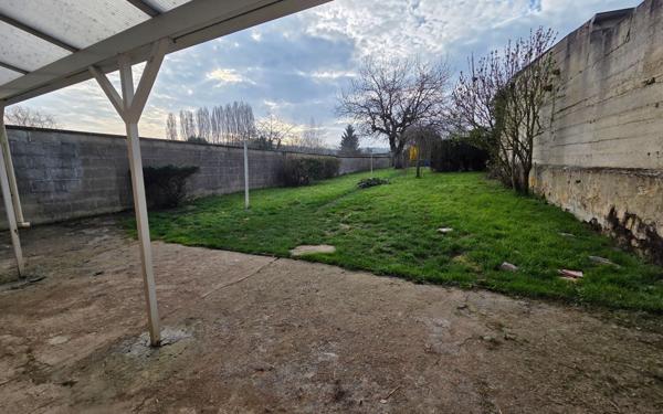 Maison à louer    4 pièces •  Chierry