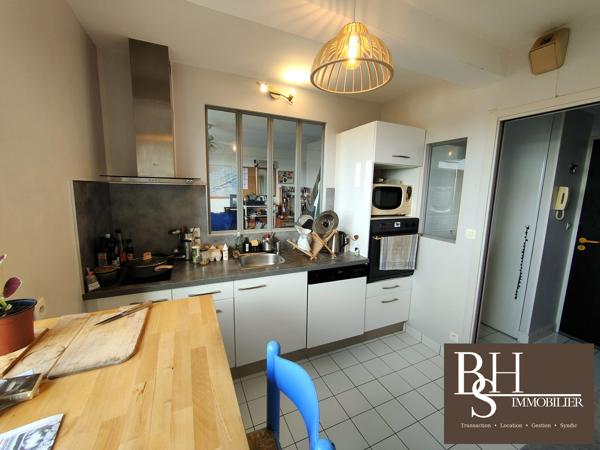 Appartement 2 pièces avec vue dégagée - Hypercentre Poitiers
