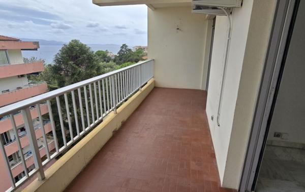 Vente Appartement P2 Vue mer à rénover Ajaccio