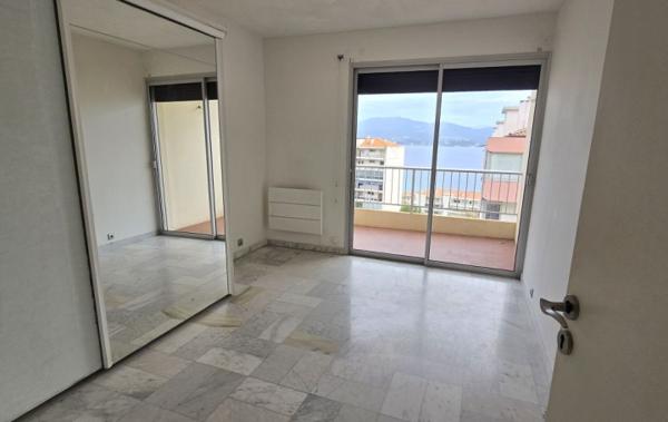 Vente Appartement P2 Vue mer à rénover Ajaccio