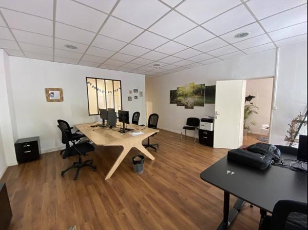 Bureaux 83m2 - 1er Etage - boulevard Lascrosses