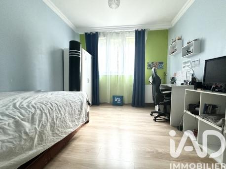 Appartement à vendre 4 pièces 73 m² Le Thillay