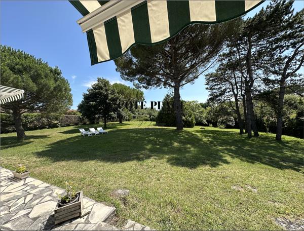 Saint-Palais-sur-Mer (17420) SAINT PALAIS / MER proche plage villa avec terrain boisé de 4400 m2 - AU PRIX DE VENTE DE 1.100.000 € HAI