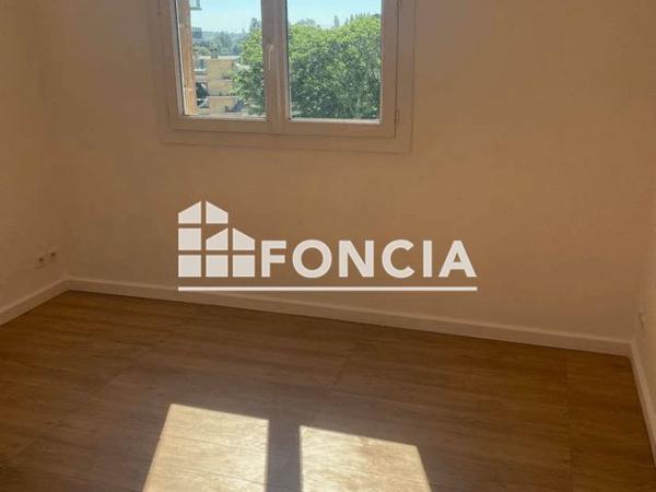 Location Appartement 4 pièces 67.7 m² - BAT H1 ESC 1 Mantes La Jolie 78200