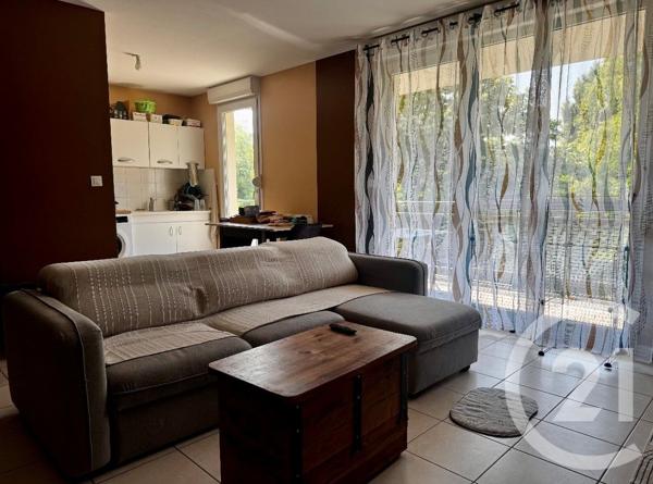 Appartement F3 à vendre  5 pièces - 63,78 m2 BEAUNE - 21