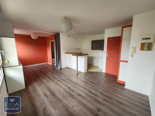 Appartement à louer 1 pièce 29.7m² Le Mans (72000)