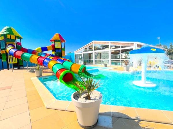 Murs et Fonds Camping 3 étoiles